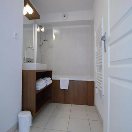 Apartment Du Ch Teau De Jouarres 2 Pers With Balcony Azille