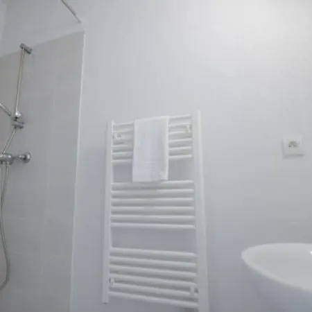 Διαμέρισμα Du Chateau De Jouarres, - 2 Pers With Balcony Azille