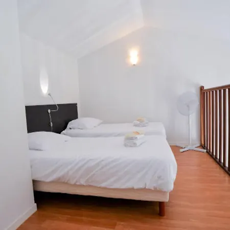 Du Chateau De Jouarres, - 2 Pers With Balcony Azille